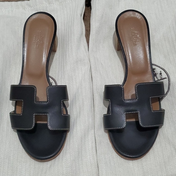 oasis black sandals